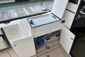 2016 Cutwater C-28 LE thumbnail 14