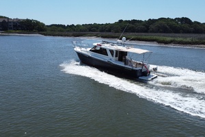 Seahorse 33ft Cutwater Yacht For Sale