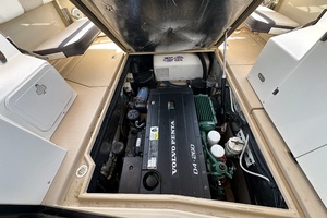 Seahorse 33ft Cutwater Yacht For Sale