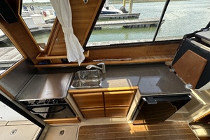 Seahorse 33ft Cutwater Yacht For Sale