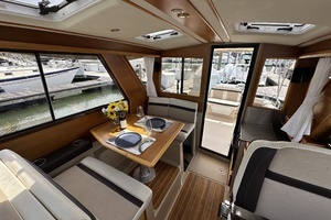 2016 Cutwater C-28 LE thumbnail 46
