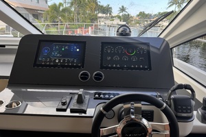 69ft Azimut Yacht For Sale