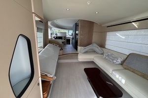 2025 Azimut thumbnail 9