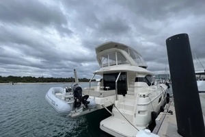 2018 Aquila 44 YACHT thumbnail 2