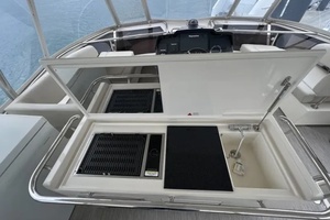 2018 Aquila 44 YACHT thumbnail 11