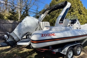 24ft Zodiac Yacht For Sale