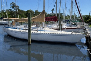 LA BREZZA 39ft Grand Soleil Yacht For Sale