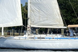LA BREZZA 39ft Grand Soleil Yacht For Sale