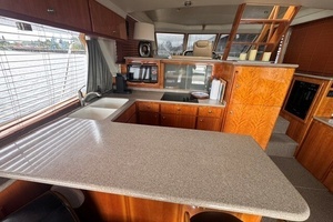 2001 Navigator Pilothouse thumbnail 15