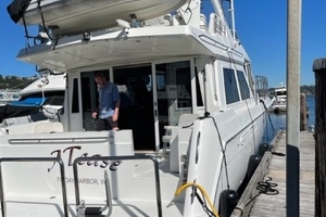2001 Navigator Pilothouse thumbnail 7