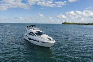 EL REY Worth Avenue Yachts