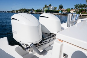 Offshore Asset 34ft Pursuit Yacht For Sale