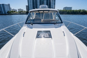 Offshore Asset 34ft Pursuit Yacht For Sale
