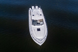 Offshore Asset 34ft Pursuit Yacht For Sale
