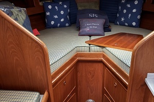 SIS 36ft Little Harbor Yacht For Sale