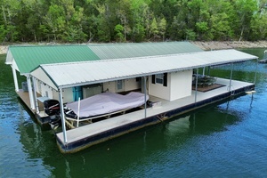 2002 Custom 20 x 53 Floating Cabin - Approx 999/sqft thumbnail 14