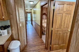 2002 Custom 20 x 53 Floating Cabin - Approx 999/sqft thumbnail 41