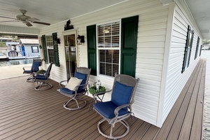 2002 Custom 20 x 53 Floating Cabin - Approx 999/sqft thumbnail 22