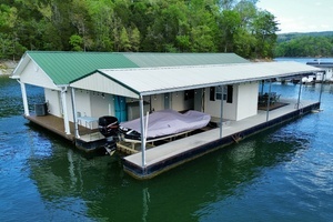 2002 Custom 20 x 53 Floating Cabin - Approx 999/sqft thumbnail 13