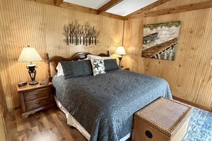 2002 Custom 20 x 53 Floating Cabin - Approx 999/sqft thumbnail 67