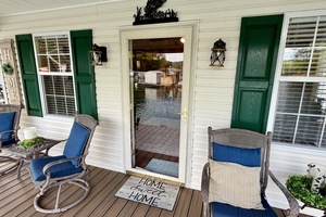 2002 Custom 20 x 53 Floating Cabin - Approx 999/sqft thumbnail 23