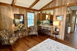 2002 Custom 20 x 53 Floating Cabin - Approx 999/sqft thumbnail 30