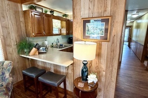 2002 Custom 20 x 53 Floating Cabin - Approx 999/sqft thumbnail 33