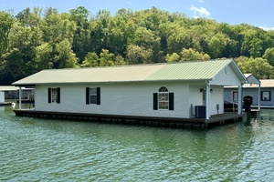 2002 Custom 20 x 53 Floating Cabin - Approx 999/sqft thumbnail 8