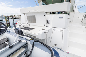 50FT (15.24M) CRUISERS YACHTS