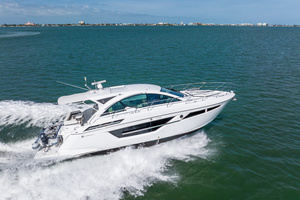 50FT (15.24M) CRUISERS YACHTS