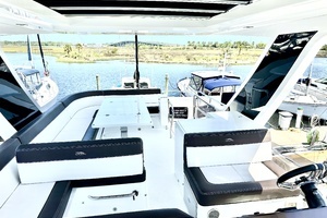 2022 Galeon 500 FLY thumbnail 24