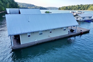 2006 Custom 20 x 43 Floating Cabin - Approx 812sqft thumbnail 7