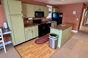 2006 Custom 20 x 43 Floating Cabin - Approx 812sqft thumbnail 29