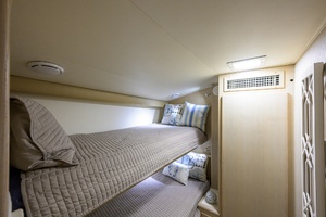 Headwinds 46ft Hatteras Yacht For Sale