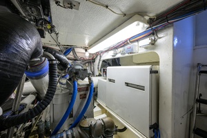 Headwinds 46ft Hatteras Yacht For Sale