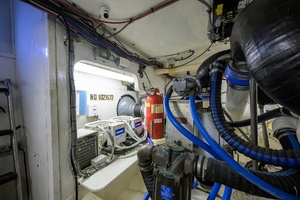 Headwinds 46ft Hatteras Yacht For Sale