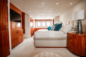 Breakaway 80ft Hatteras Yacht For Sale