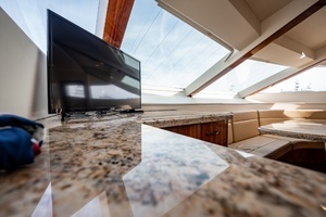 2012 Hatteras thumbnail 50