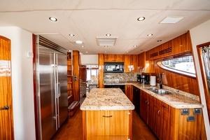 2012 Hatteras thumbnail 56