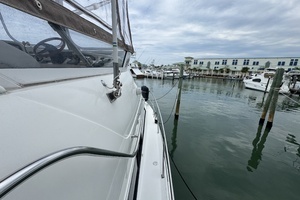 2001 Sea Ray 380 Aft Cabin thumbnail 82