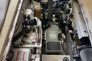 2001 Sea Ray 380 Aft Cabin thumbnail 93