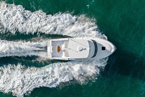Photo 6106494 for 2027 Bertram 35 Flybridge  