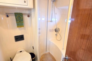 Excitable Buoy 50ft Sea Ray Yacht For Sale