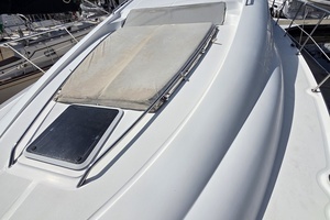 2002 Sea Ray 480 Motor Yacht thumbnail 32