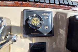 Excitable Buoy 50ft Sea Ray Yacht For Sale