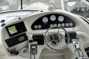 1998 Cruisers Yachts 3650 Aft Cabin thumbnail 21