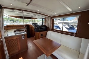 2018 Beneteau 44 Swift Trawler thumbnail 8