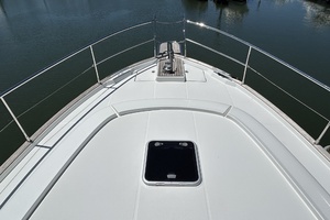 2018 Beneteau 44 Swift Trawler thumbnail 30