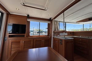 2018 Beneteau 44 Swift Trawler thumbnail 10