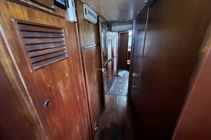 1977 Fisher 46 thumbnail 13